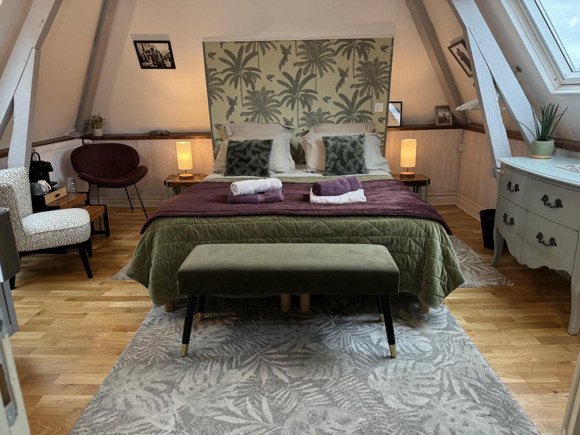 Bed and Breakfast Honfleur, Entre Terre & Estuaire La Rivière-Saint-Sauveur Exterior foto